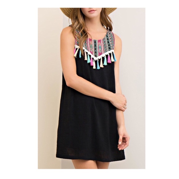 entro Dresses & Skirts - Black Entro Dress